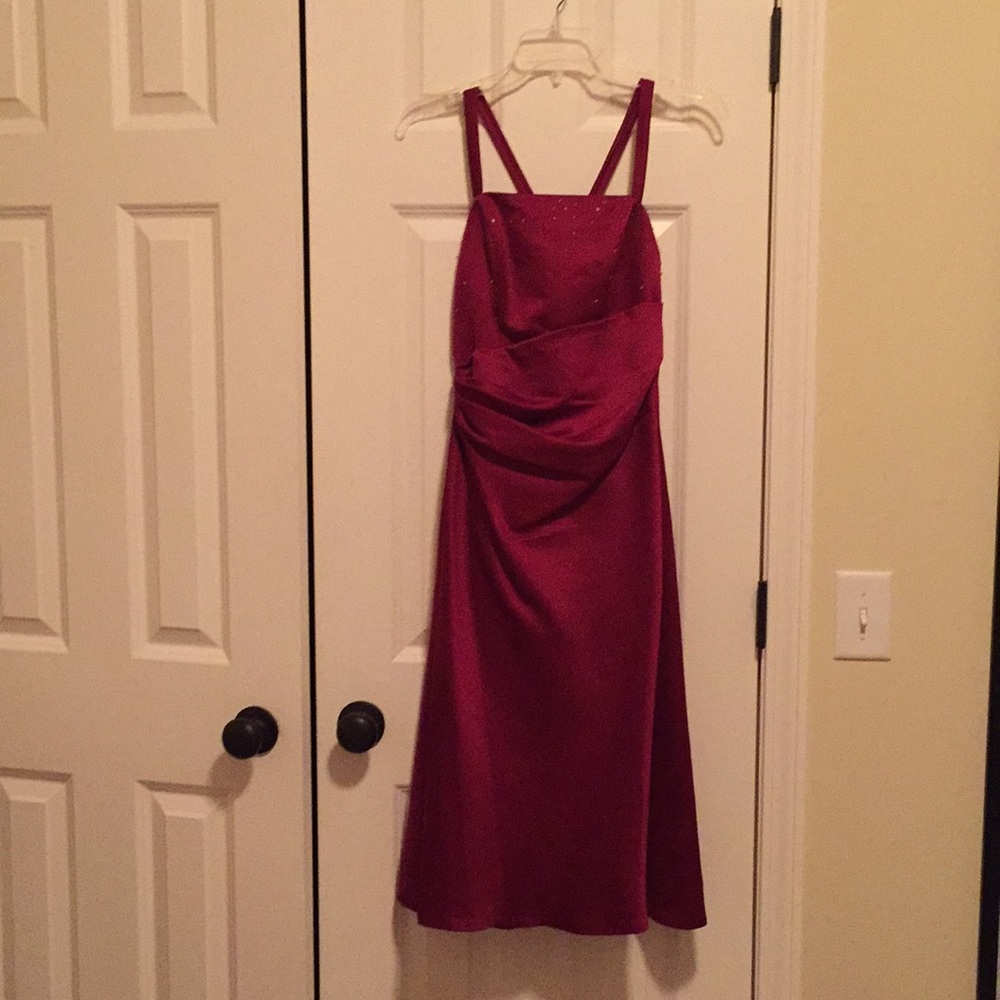 Burgundy semi formal dress, size 8